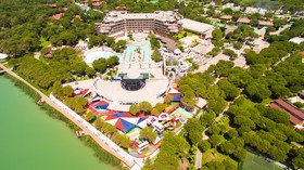 Xanadu Resort