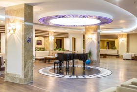 Lucida Beach Hotel