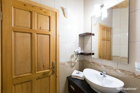 Canada Hotel & Bungalows