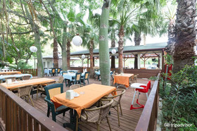 Canada Hotel & Bungalows