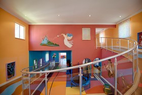 Kamelya Aishen Club