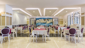 Mary Hotel Side