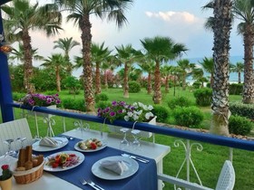 Hotel Turan Prince
