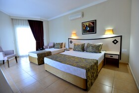 Q Ella Beach Hotel
