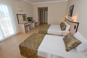 Q Ella Beach Hotel