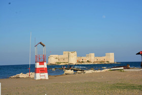 Hira Hotel