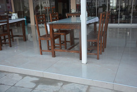 Hira Hotel