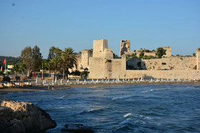 Hira Hotel
