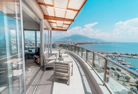 Fortunella Suits & Villas