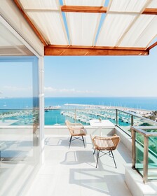Fortunella Suits & Villas