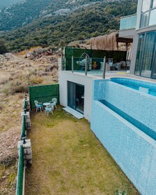 Fortunella Suits & Villas