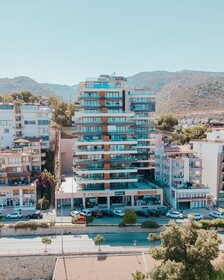 Fortunella Suits & Villas