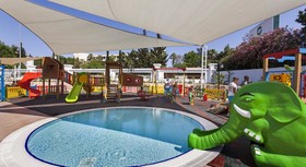 Karmir Resort & Spa