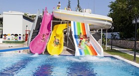 Karmir Resort & Spa