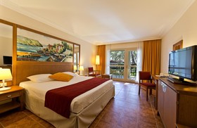 Seven Seas Hotel Life