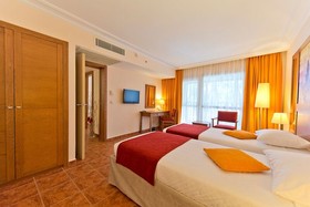 Seven Seas Hotel Life