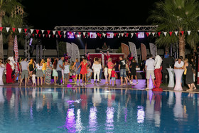 Seven Seas Hotel Life