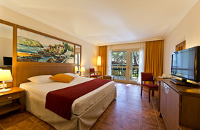 Seven Seas Hotel Life