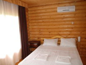 Woodline Hotel