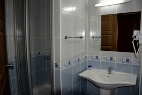 West Davraz Hotel