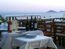 Hotel Dionysia & Apartments
