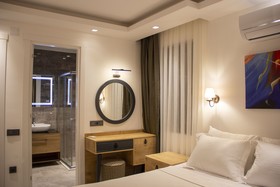 Kaya Apartments