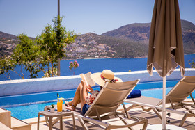 Saray Suites Hotel