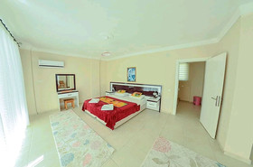 Villa Nar