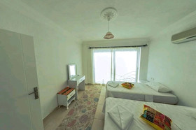 Villa Orkide