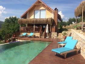 Ambar Cabins