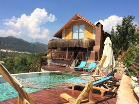 Ambar Cabins