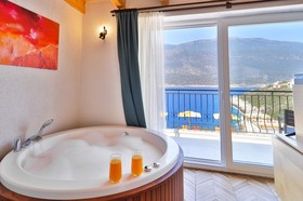 Atalante Hotel