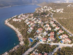 Atalante Hotel