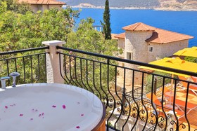 Atalante Hotel