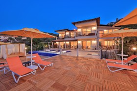 Atalante Hotel