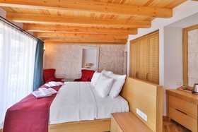 Atalante Hotel