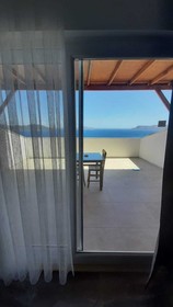 Blue Island Luxury Hotel