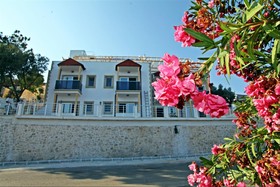 Blue Island Luxury Hotel