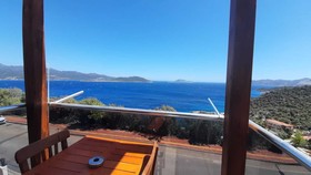 Blue Island Luxury Hotel