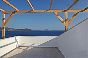 Blue Island Luxury Hotel