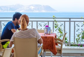 Defne Hotel