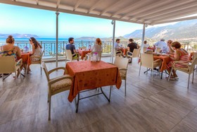 Defne Hotel