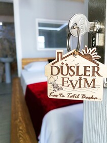 Düsler Evim Kas
