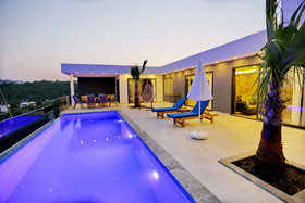 Golden Villa