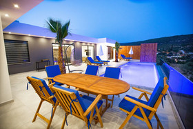 Golden Villa