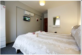 Himm Hotel
