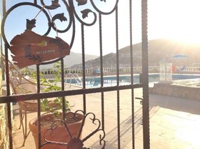 Lavender's Lodge Otel