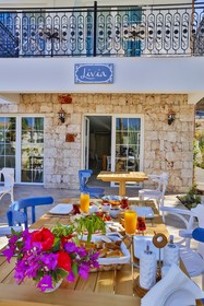 Livia Hotel