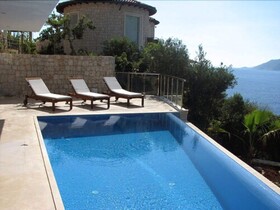 Mekvin Hotels Deniz Feneri Lighthouse