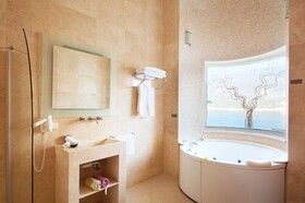 Mekvin Hotels Deniz Feneri Lighthouse